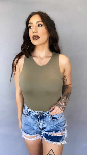 Thea Acid Wash Distressed Shorts