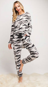 Camo lounge set